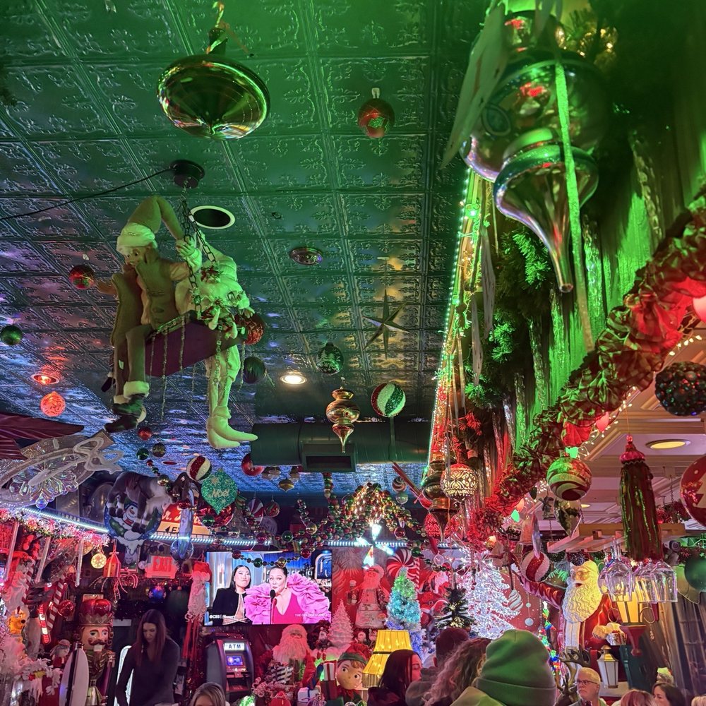Broadway Bar - Bars Near Me - Grand Rapids, Michigan