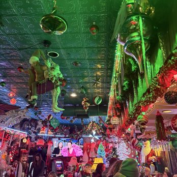 Broadway Bar - Bars Near Me - Grand Rapids, Michigan