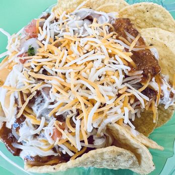 Michoacana Ice Cream Parlor - Small order of Nachos with meat - Ice Cream & Frozen Yogurt Near Me - D'Iberville, Mississippi Michoacana Ice Cream Parlor - Small order of Nachos with meat - Ice Cream & Frozen Yogurt Near Me - D'Iberville, Mississippi