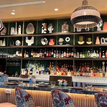 Eylan - Bar/ Lounge area - Indian Near Me - Menlo Park, California Eylan - Bar/ Lounge area - Indian Near Me - Menlo Park, California
