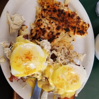 Egg Plantation - Plantation Benedict with chunks of crab meat.. delicious - Breakfast & Brunch Near Me - Newhall, California Egg Plantation - Plantation Benedict with chunks of crab meat.. delicious - Breakfast & Brunch Near Me - Newhall, California