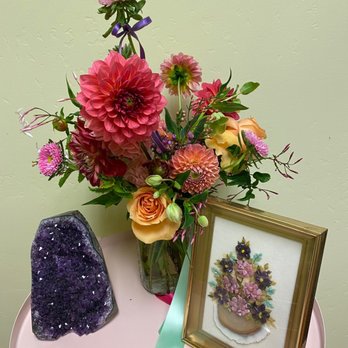 Storybook Floral - Storyteller jar - Florists Near Me