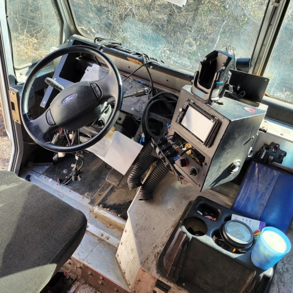 The entire dashboard was open and wires everywhere. Not even safe to drive. Actually did not even make it back to the terminal. The entire dashboard was open and wires everywhere. Not even safe to drive. Actually did not even make it back to the terminal.