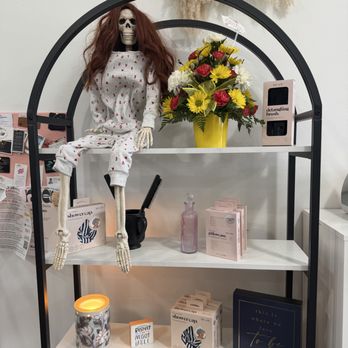 Experience beauty bar - Hair Salons Near Me - Lincoln, Illinois Experience beauty bar - Hair Salons Near Me - Lincoln, Illinois