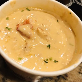 THE LOBSTER TANK - Lobster bisque soup - Food Trucks Near Me