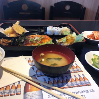 Awon - Salmon Teriyaki Lunch Box - Japanese Near Me - Los Angeles, California Awon - Salmon Teriyaki Lunch Box - Japanese Near Me - Los Angeles, California