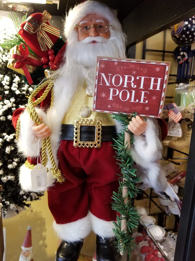 CHRISTMAS SHOP ON THE RIVER 70 Photos 110 Centre St, Fernandina