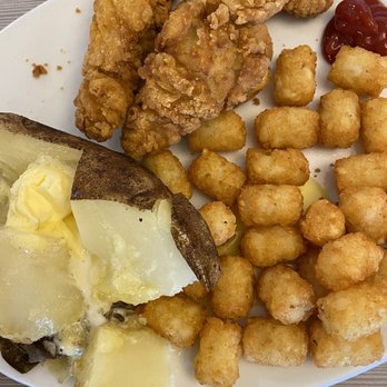 Perkins Restaurant & Bakery - Chicken Strips Dinner - Bakeries Near Me - Bullhead City, Arizona
