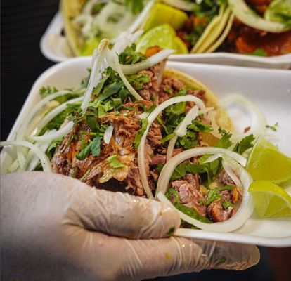 Carnitas Uruapan by null