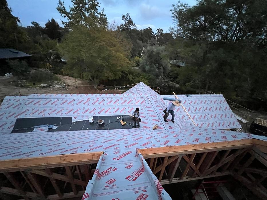 Slide of AG Roofing