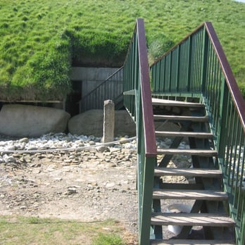Knowth - Front entrance - Landmarks & Historical Buildings Near Me - Navan, MH
