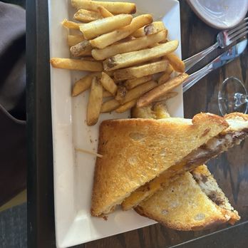 Ocean 13 - Grilled cheese with short rib - Seafood Near Me - Ocean City, Maryland