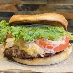 American Cheeseburger $6.95