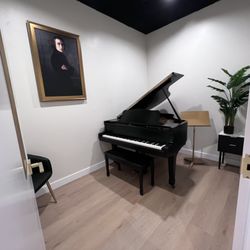 Angeles Academy of Music - Piano Lessons at Angeles Academy of Music