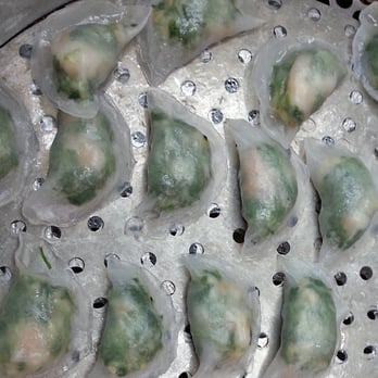 Delicious Dim Sum - Shrimp and cilantro dumpling (herng say gow). - Dim Sum Near Me - San Francisco, California Delicious Dim Sum - Shrimp and cilantro dumpling (herng say gow). - Dim Sum Near Me - San Francisco, California