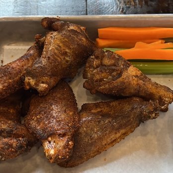 Brew Link Brewing - Smoked wings - Brewpubs Near Me - Indianapolis, Indiana Brew Link Brewing - Smoked wings - Brewpubs Near Me - Indianapolis, Indiana