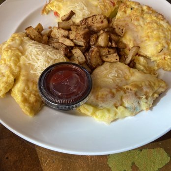 Automatic Slim's - New American Near Me - Memphis, Tennessee