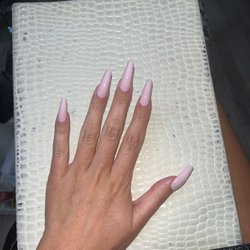 Kimi Nails - Finally a good gel x person in Paris!