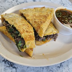 Taqueria El Girasol - Quesabirria