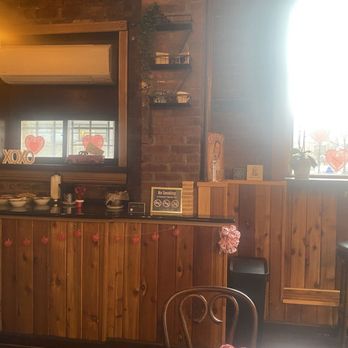 Caffinated New Yorker - Cafes Near Me - Staten Island, New York