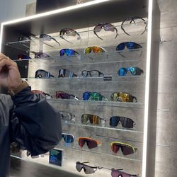 Oakley - Oakley shields