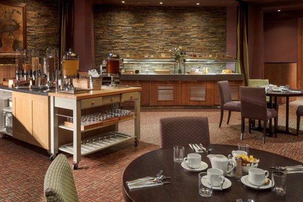 DoubleTree by Hilton Glasgow Westerwood Spa & Golf Resort by null