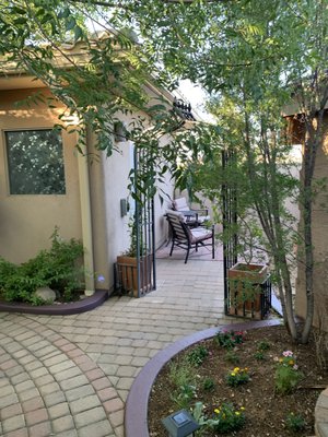 Pines Inn & Suites by null
