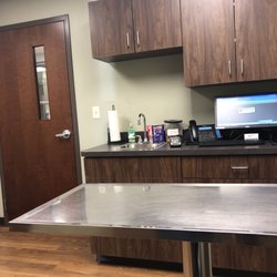 Family Pet Health Center - Exam room