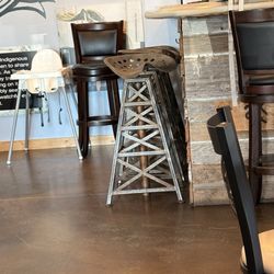 Rig Hand Craft Distillery - Custom made chairs