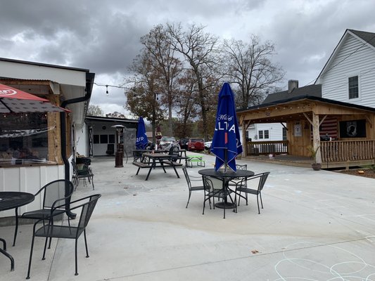 RED WOLFE GRILL - Updated January 2025 - 15 Photos & 19 Reviews - 320