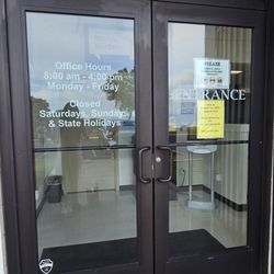 Pukalani DMV - Pukalani DMV entrance signage