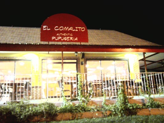 Pupuseria El Comalito by null