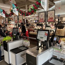 T&T Supermarket - T & T Supermarket - self checkout