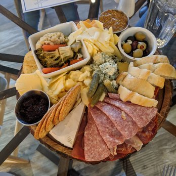 Anderson Reserve - Steakhouses Near Me - Sweet, Idaho