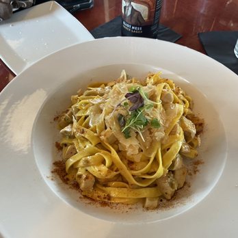 Cork & Gabel - Cajun chicken alfredo - Comfort Food Near Me - Detroit, Michigan Cork & Gabel - Cajun chicken alfredo - Comfort Food Near Me - Detroit, Michigan
