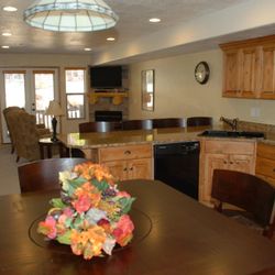 Basinview Lodging - 3 BR Moose Hollow 1106