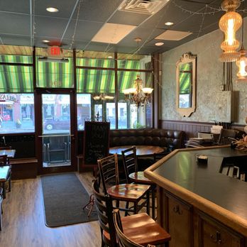 Bella's Cafe - Breakfast & Brunch Near Me - New Haven, Connecticut