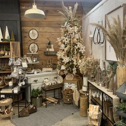 Little Bluebird Vintage Boutique