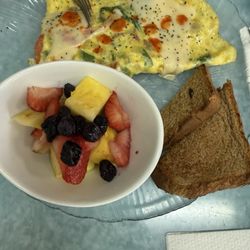 Garden omelet with whole wheat toast & fruit