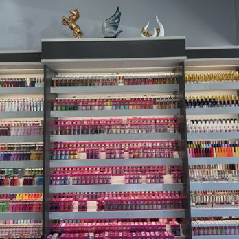 Ooh La La Salon - Nail Salons Near Me - Mill Valley, California Ooh La La Salon - Nail Salons Near Me - Mill Valley, California