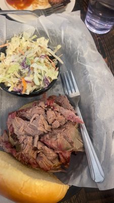 Big Hole BBQ Victor by null