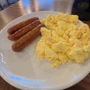 Another Broken Egg Cafe - Breakfast & Brunch Near Me - Brentwood, Tennessee