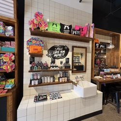 LUSH - Beautiful product display