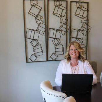 The Murphy Group - DeAnna Murphy, Broker and team Owner of The Murphy Group - Real Estate Agents Near Me - Greenwood, Indiana The Murphy Group - DeAnna Murphy, Broker and team Owner of The Murphy Group - Real Estate Agents Near Me - Greenwood, Indiana