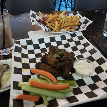 Gametime - Sports Bars Near Me - Chino, California