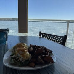 The Beach Tiki Bar & Boil - Crab Eggs Benedict