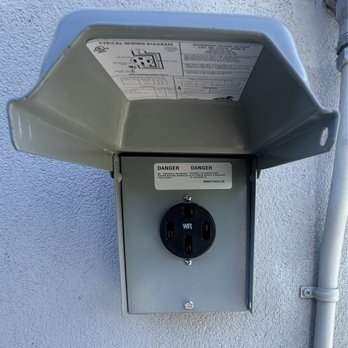 EV Charger Expert - 220V Charger w/locking cover - EV Charging Stations Near Me - Oakland, California