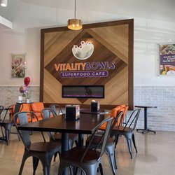 Vitality Bowls - Inside dining area.