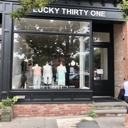 Lucky Thirty One - Boutique Storefront