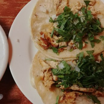 La Guera Mexican Grill - Chicken tacos - Mexican Near Me - Upper Darby, Pennsylvania La Guera Mexican Grill - Chicken tacos - Mexican Near Me - Upper Darby, Pennsylvania